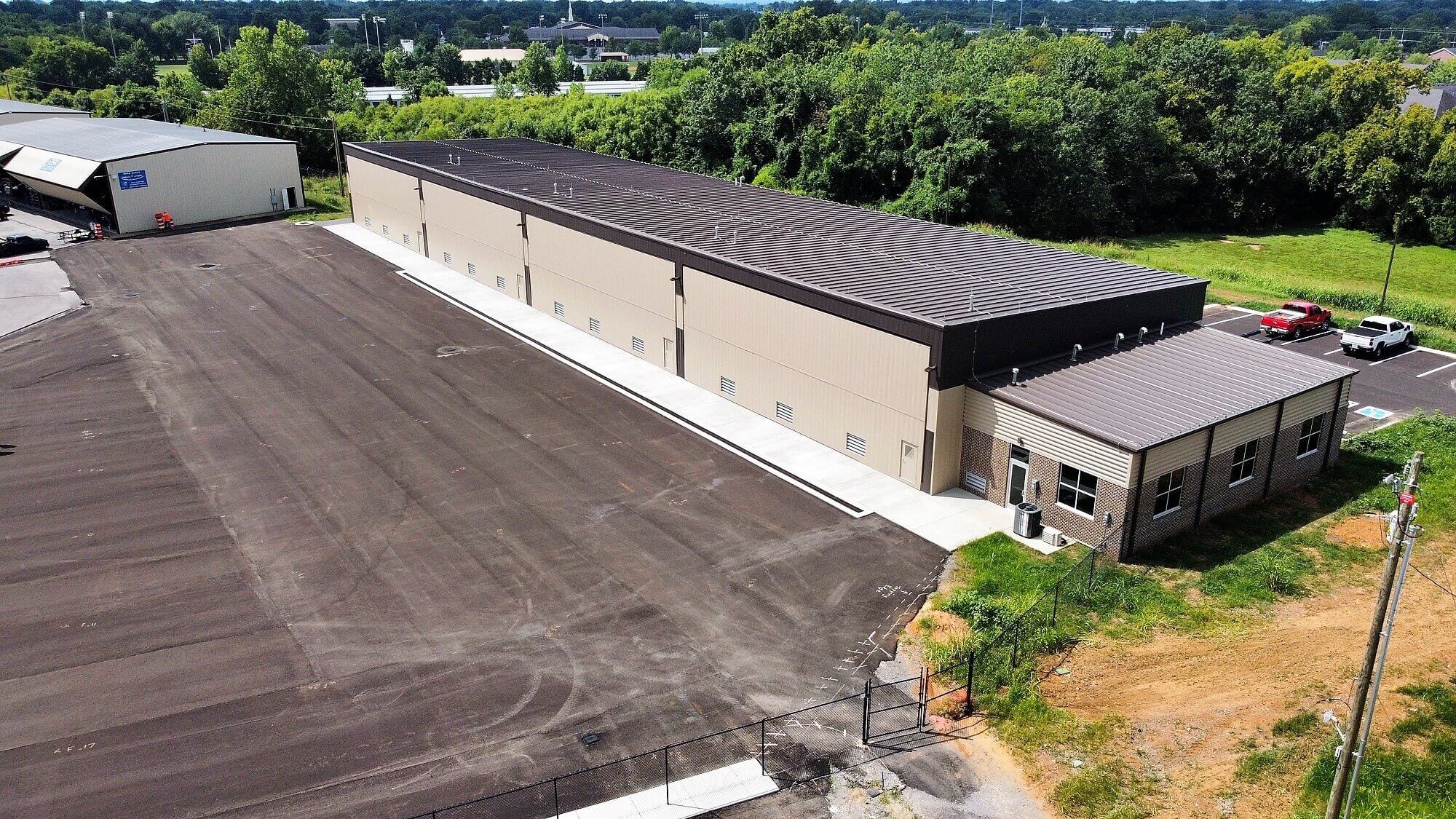 19,000 square-foot facility for Mike Jones Aircraft Inc. is now complete!